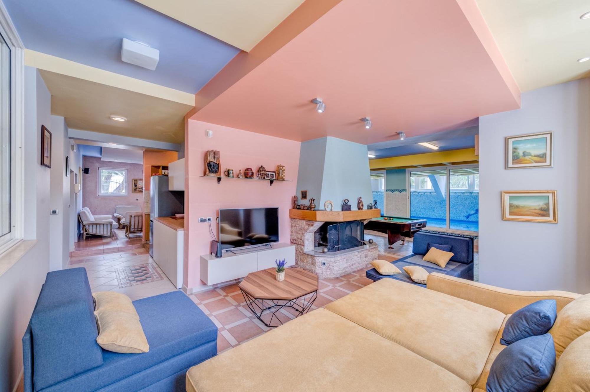 ספליט Blue Dolphin Apartment - Private Indoor Pool, Jacuzzi, Garden מראה חיצוני תמונה